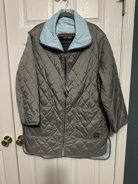 We-ar4 Quilted Women's Jacket